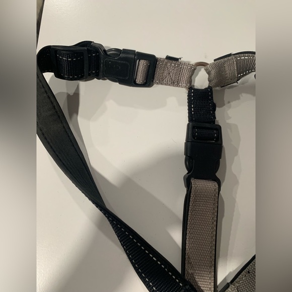 PetSafe® Easy Walk Dog Harness - Picture 2 of 7